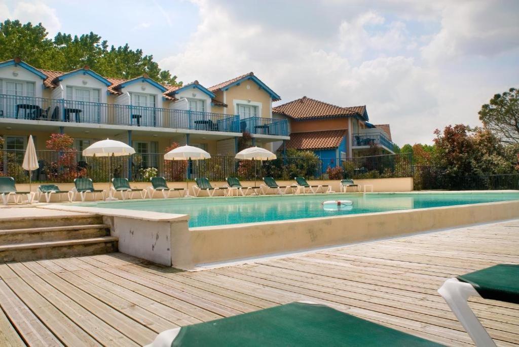Residence Pierre & Vacances Le Hameau Du Lac Marciac Exterior photo